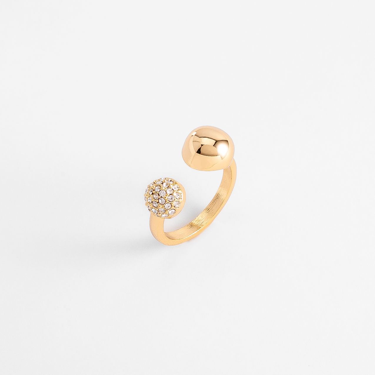 CRYSTAL SPHERE RING