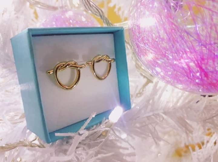 Knot Earrings