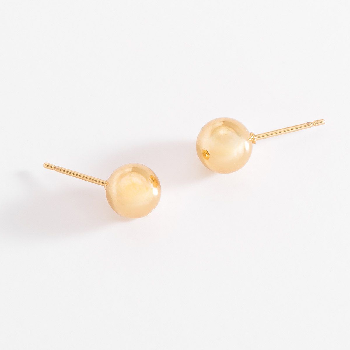 CLASSIC EARRINGS