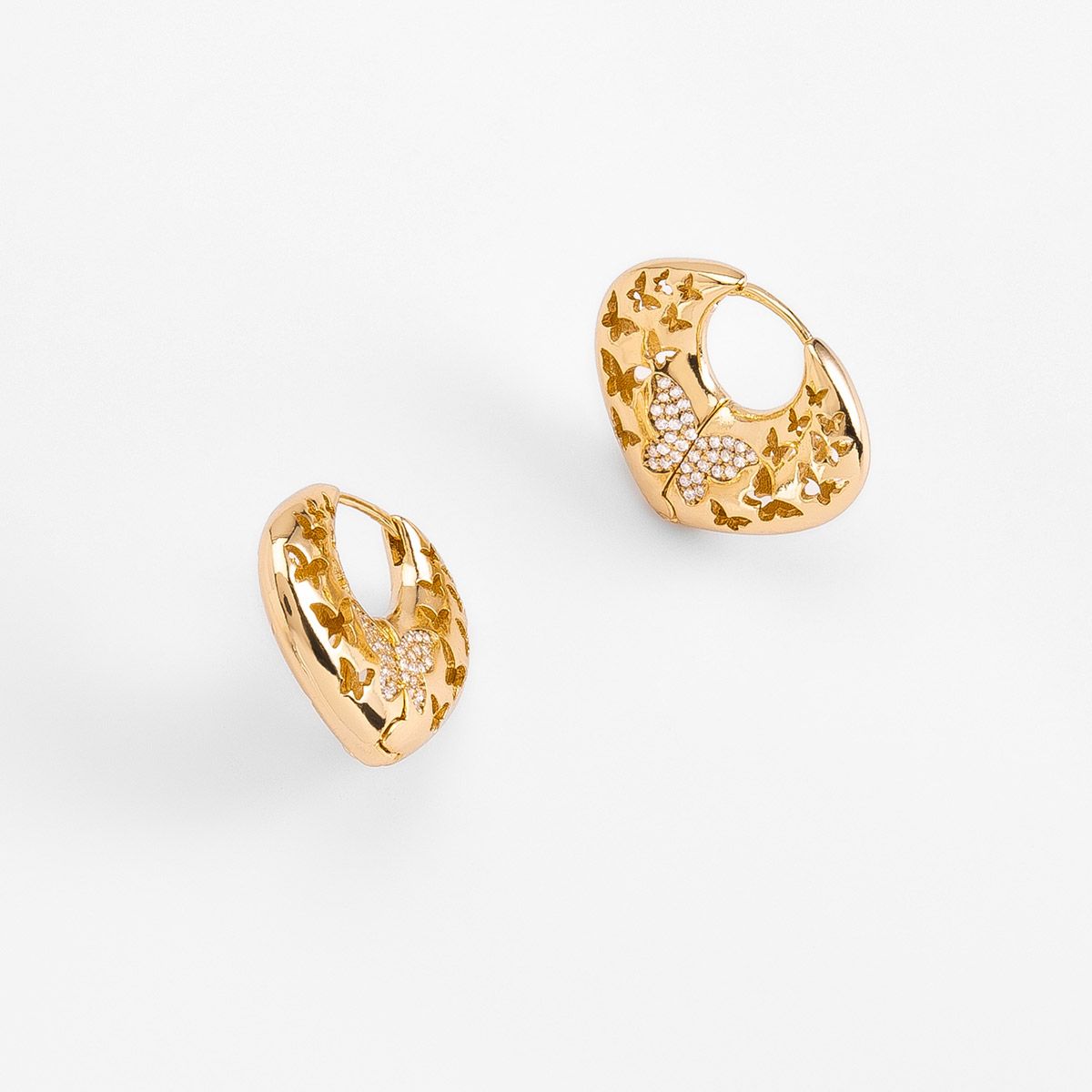 CRYSTAL BUTTERLY HOOP EARRINGS