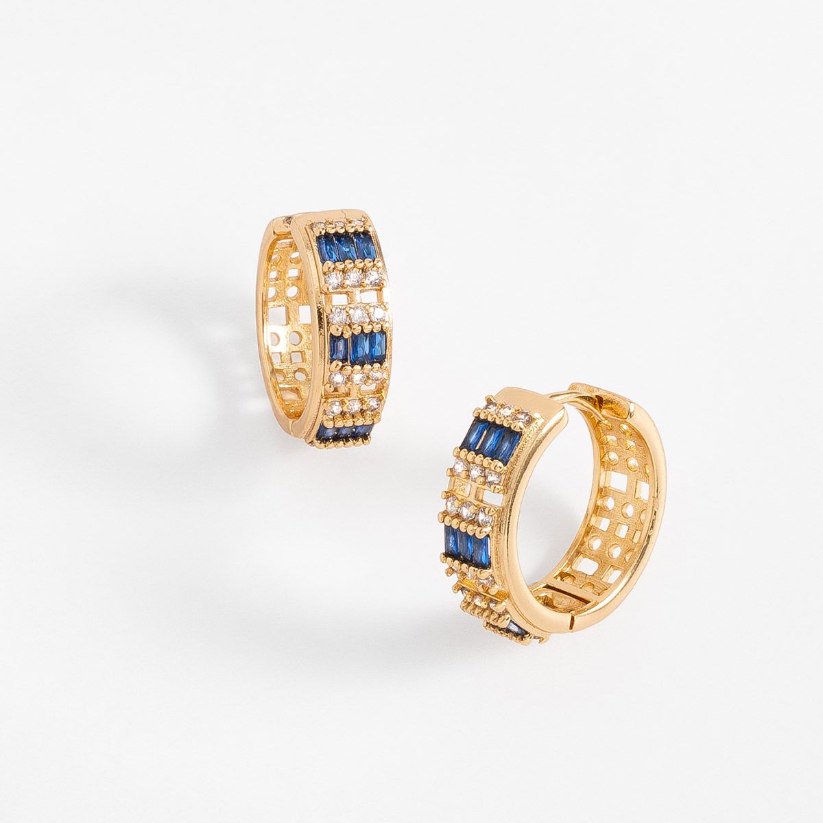 EARRINGS DAINTY